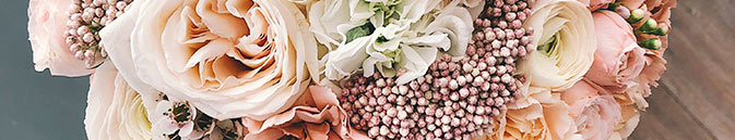 заказывайте цветы в местном магазине в Новом Уренгое от Гранд-Флора